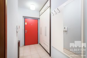 C-418_2020_pronajem_apartmany_Praha_Albertov_Rental_Apartments-11