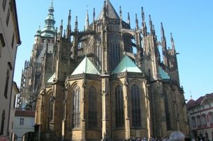 St.-Veits-Dom: heiligster Ort in Böhmen voller Kunstwerke und Schätze