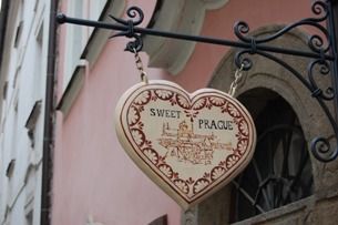 Tipps für den Valentinstag in Prag: Sternwarte oder aber Schwäne füttern