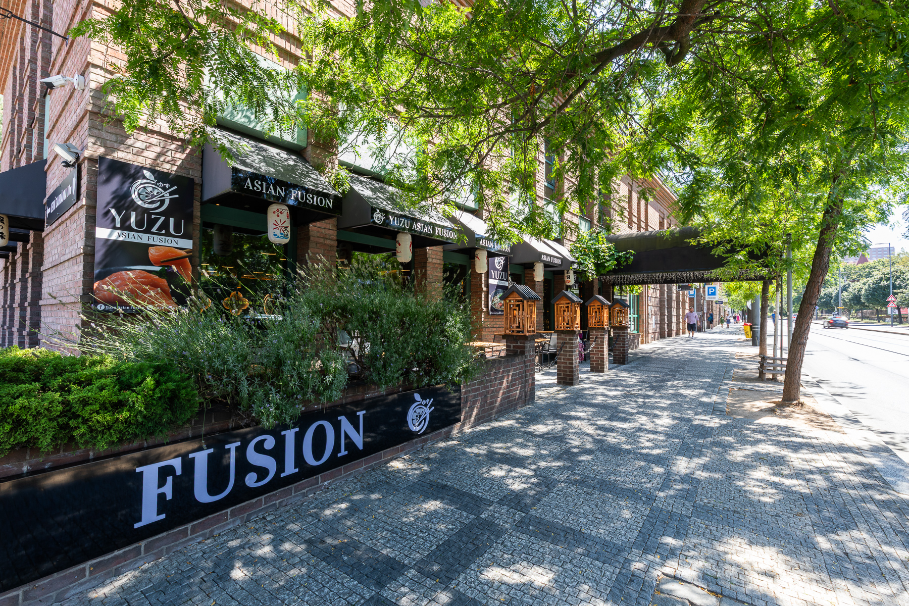 Yuzu Asian Fusion Restaurant